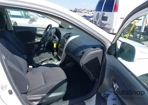 2010 Toyota Corolla S из США, поврежденный, VIN 2T1BU4EE8AC496150